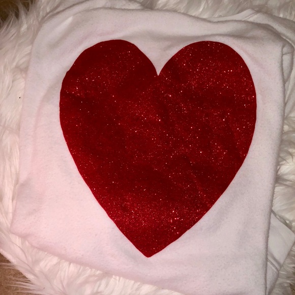 Wildfox NWOT Sparkle Red Heart Sweatshirt SALE - Picture 7 of 8